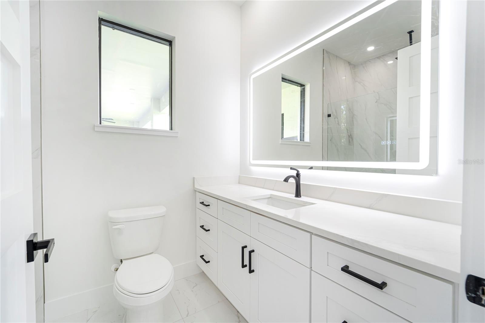 En Suite Bathroom