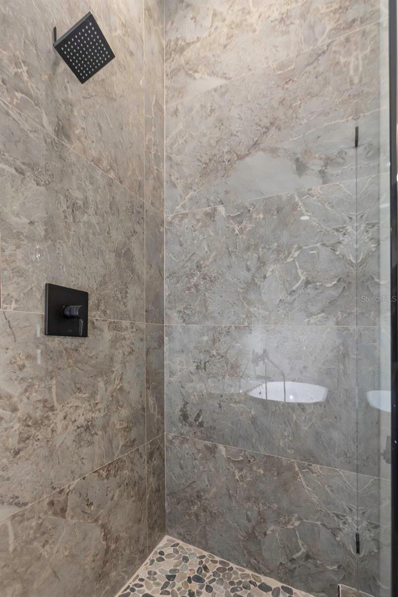 En Suite Bathroom