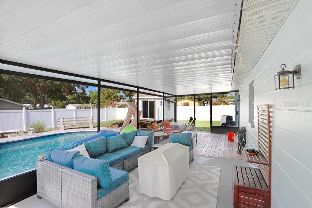 Large Screened Porch