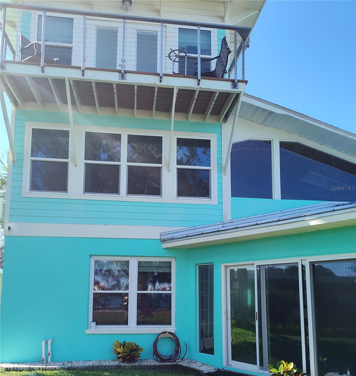 Back Elevation to Third Floor Lookout