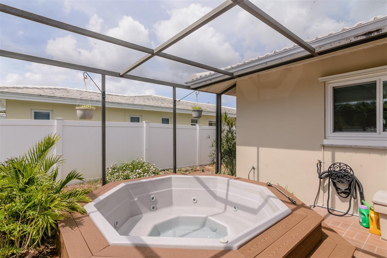 hot tub
