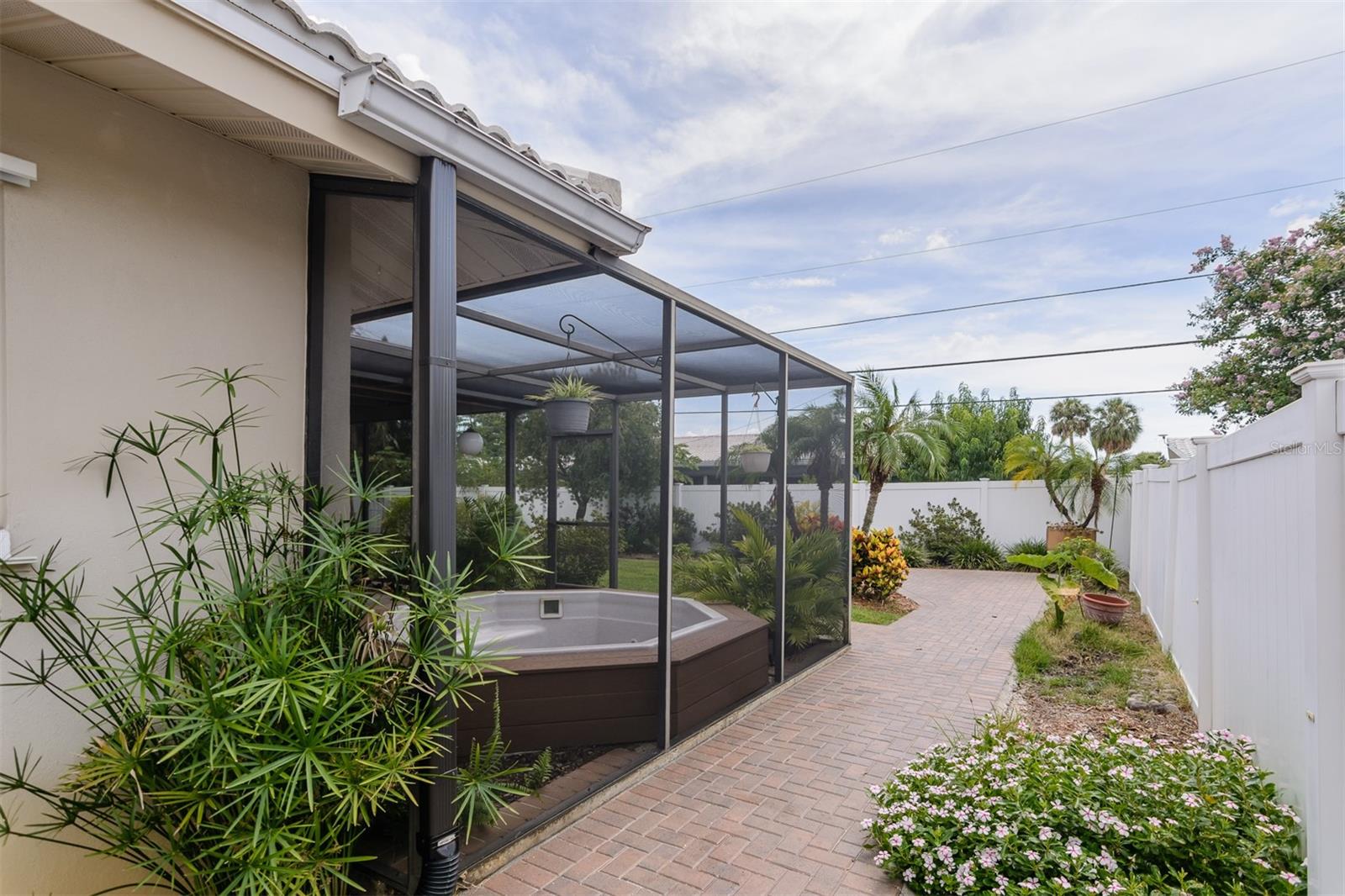side yard