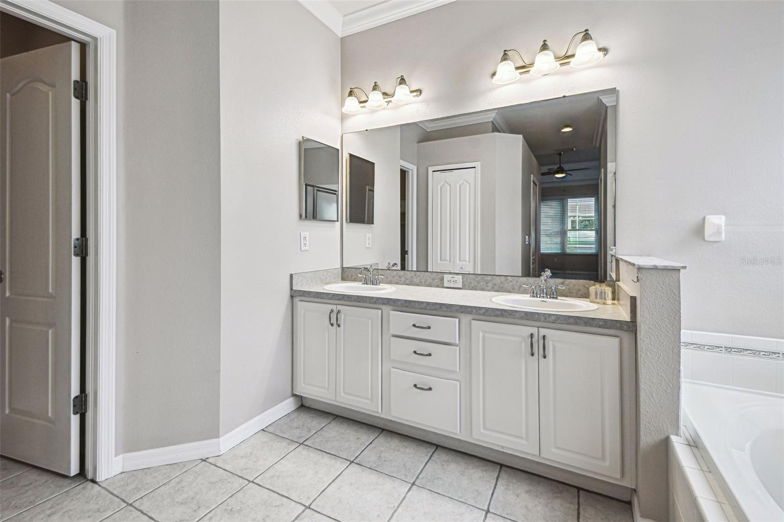 Dual Vanities