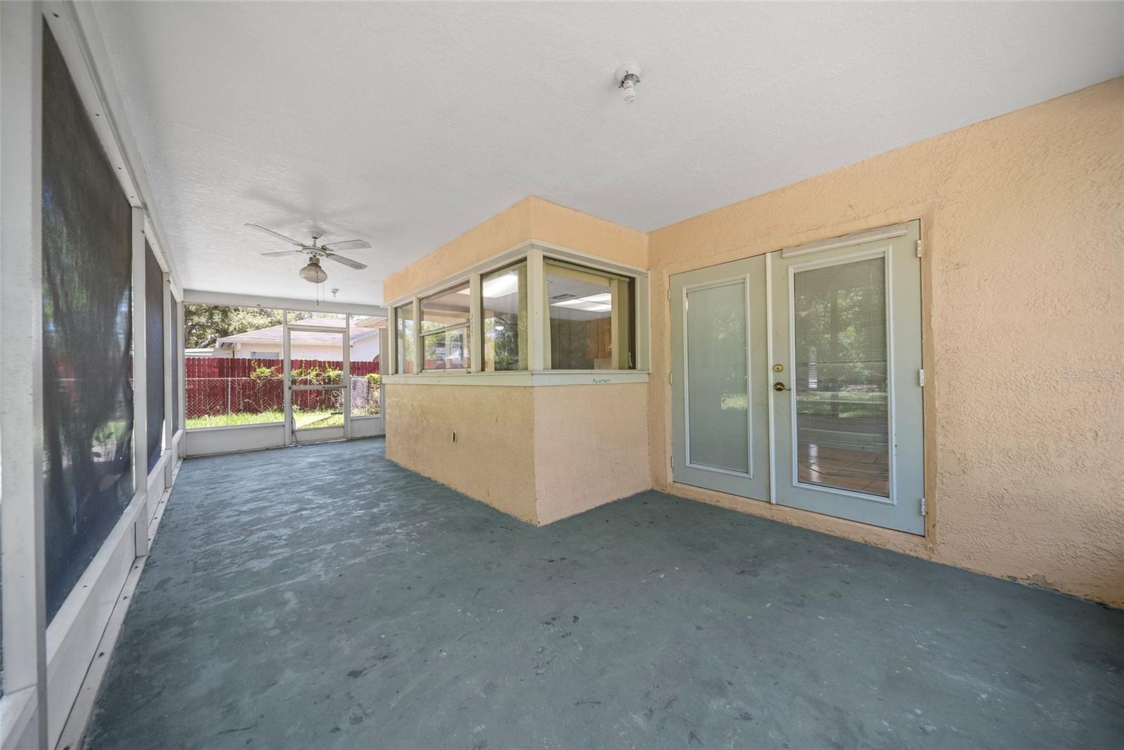 Screened in porch