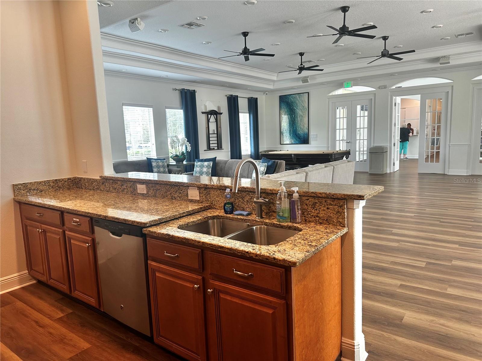 clubhouse kitchen
