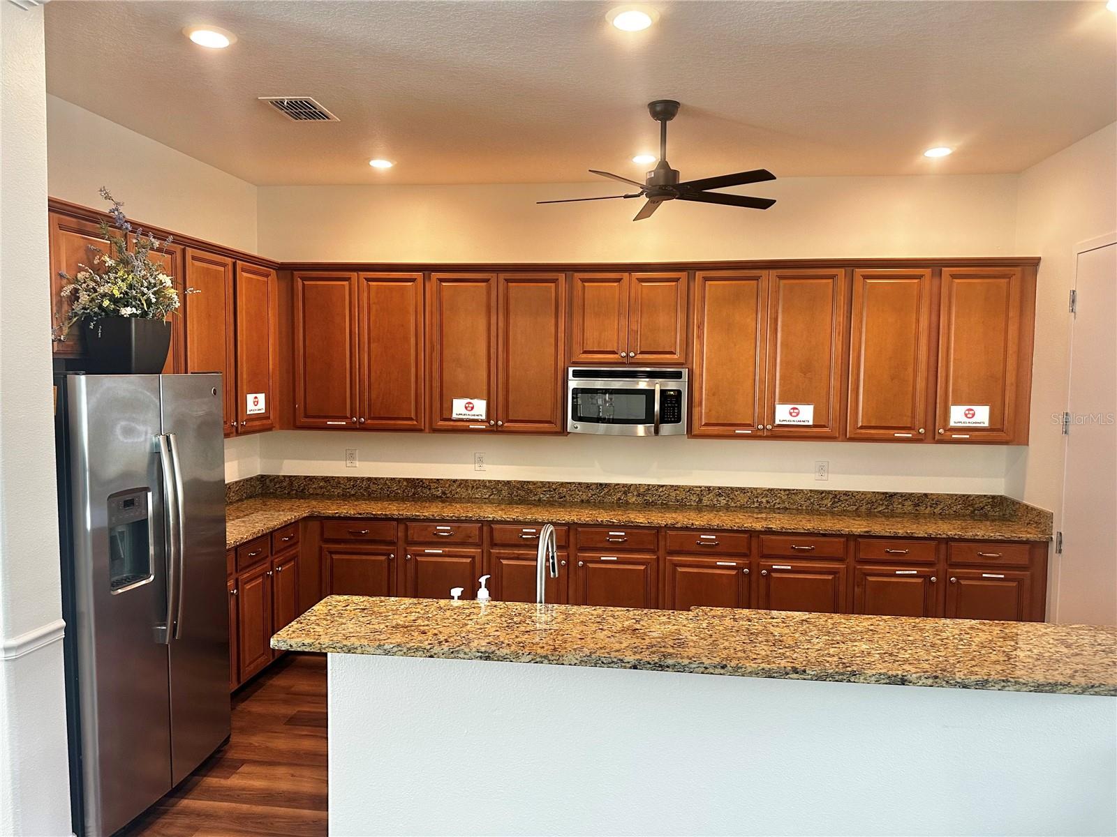 clubhouse kitchen