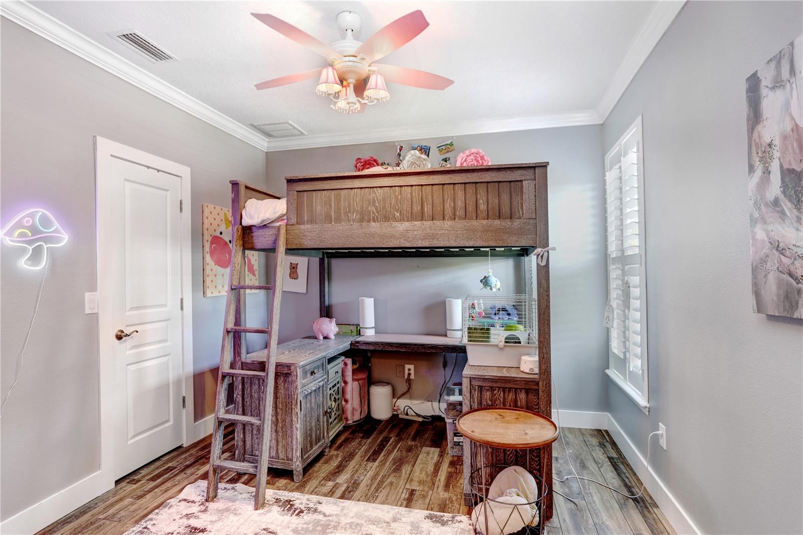 Secondary Upstair Bedroom