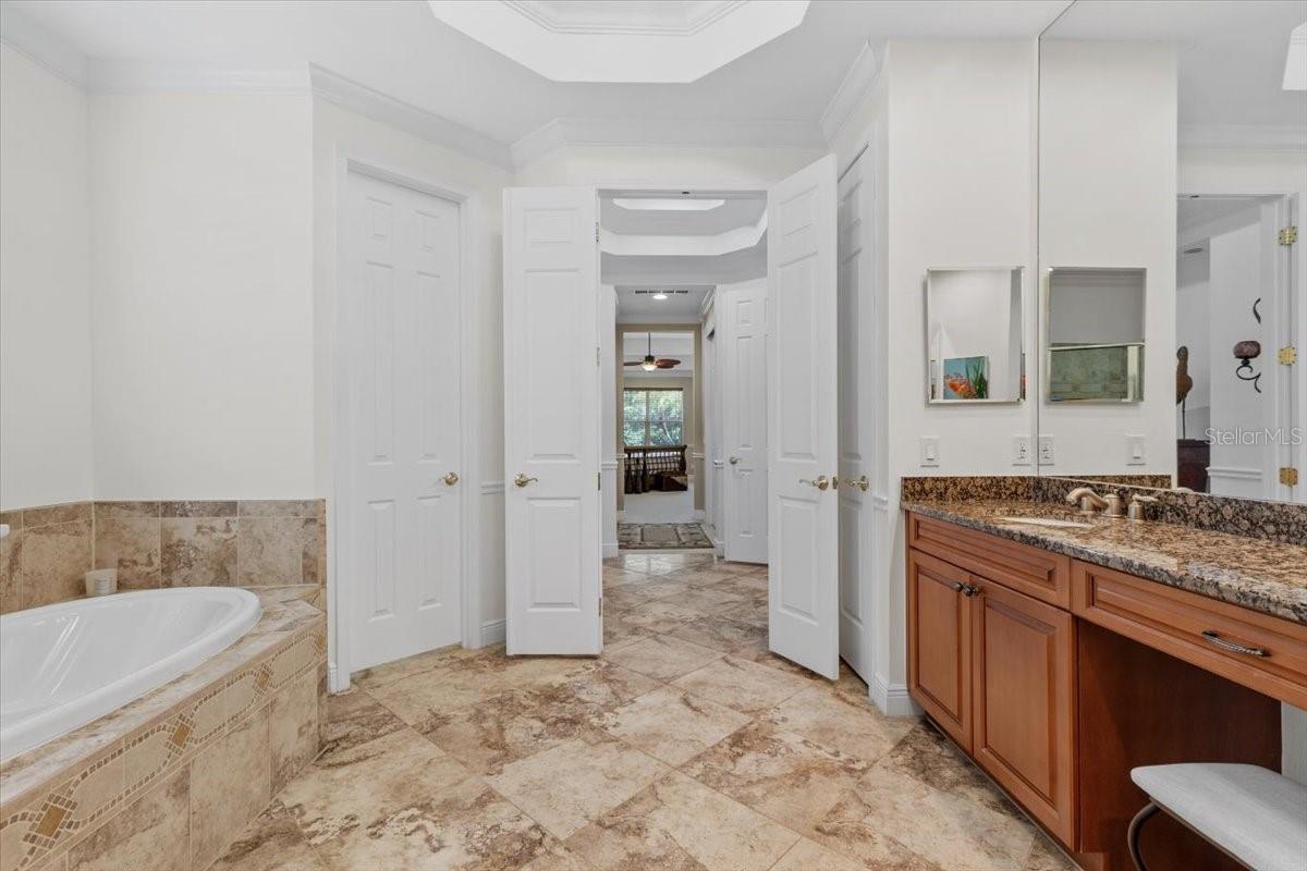 Entryway-Primary Bathroom