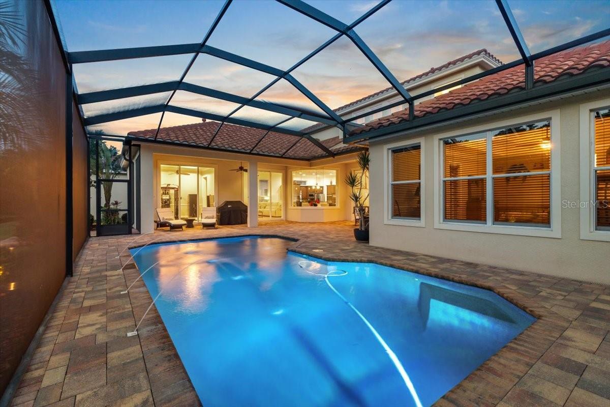 Twilight-Pool Area