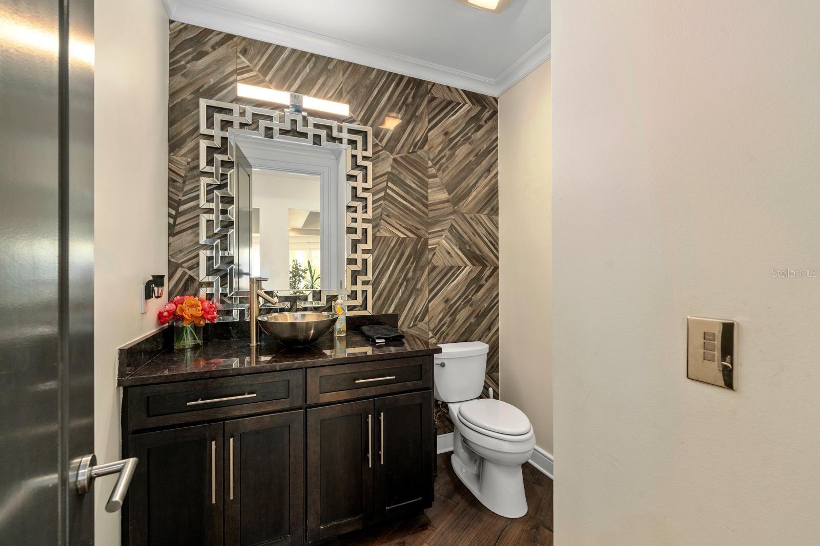 Powder room