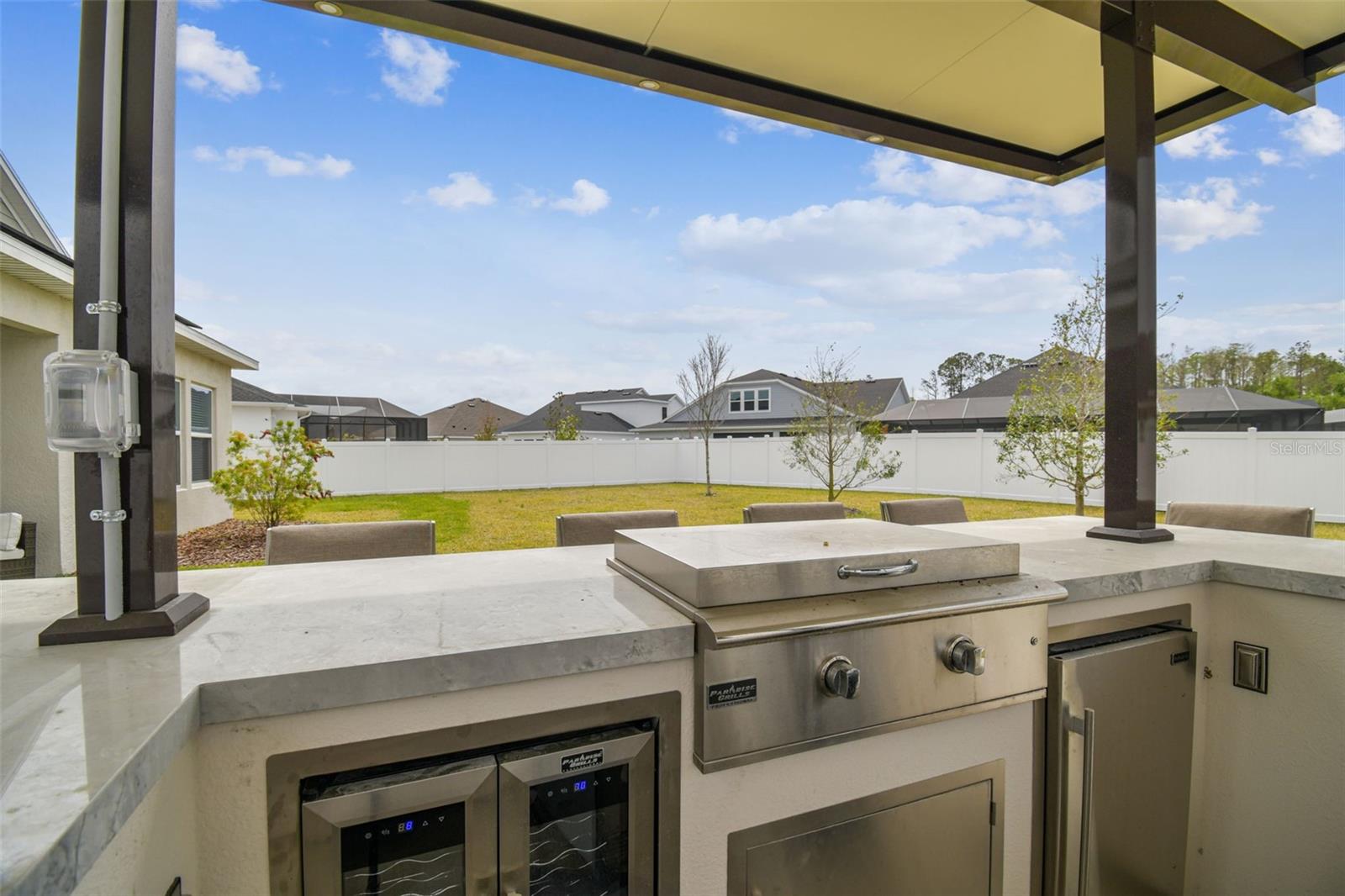 Outdoor Kitchen