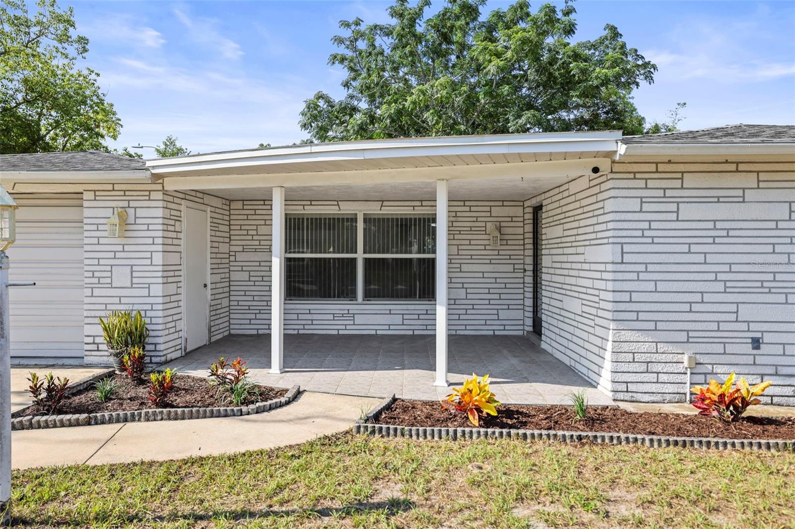 Covered porch