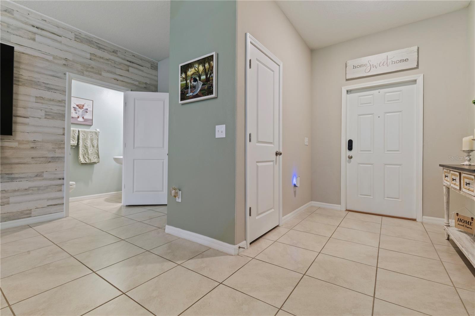 9 foot ceilings
