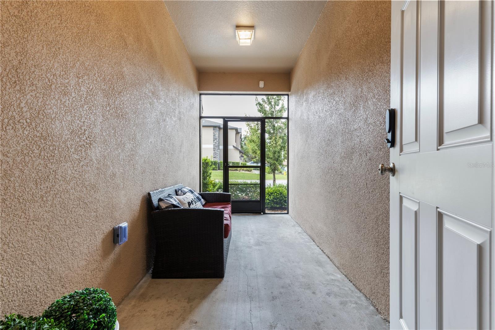 Screened in front porch