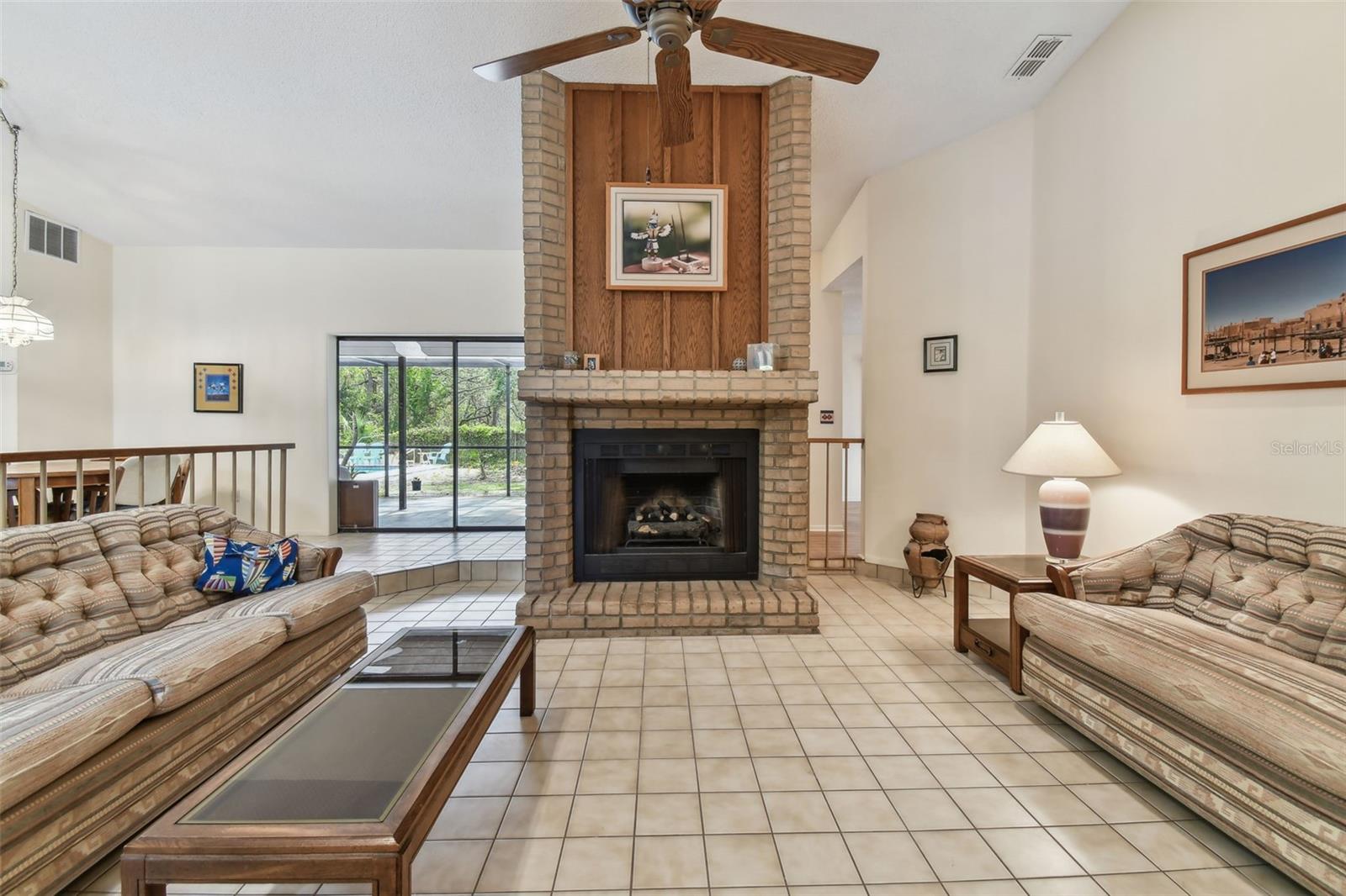Sunken Family Room w/Gas, Brick Fireplace