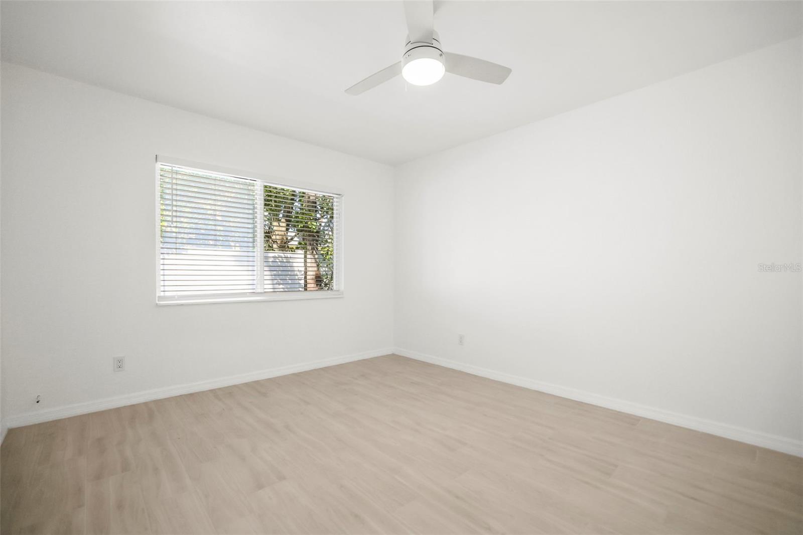 2nd Bedroom