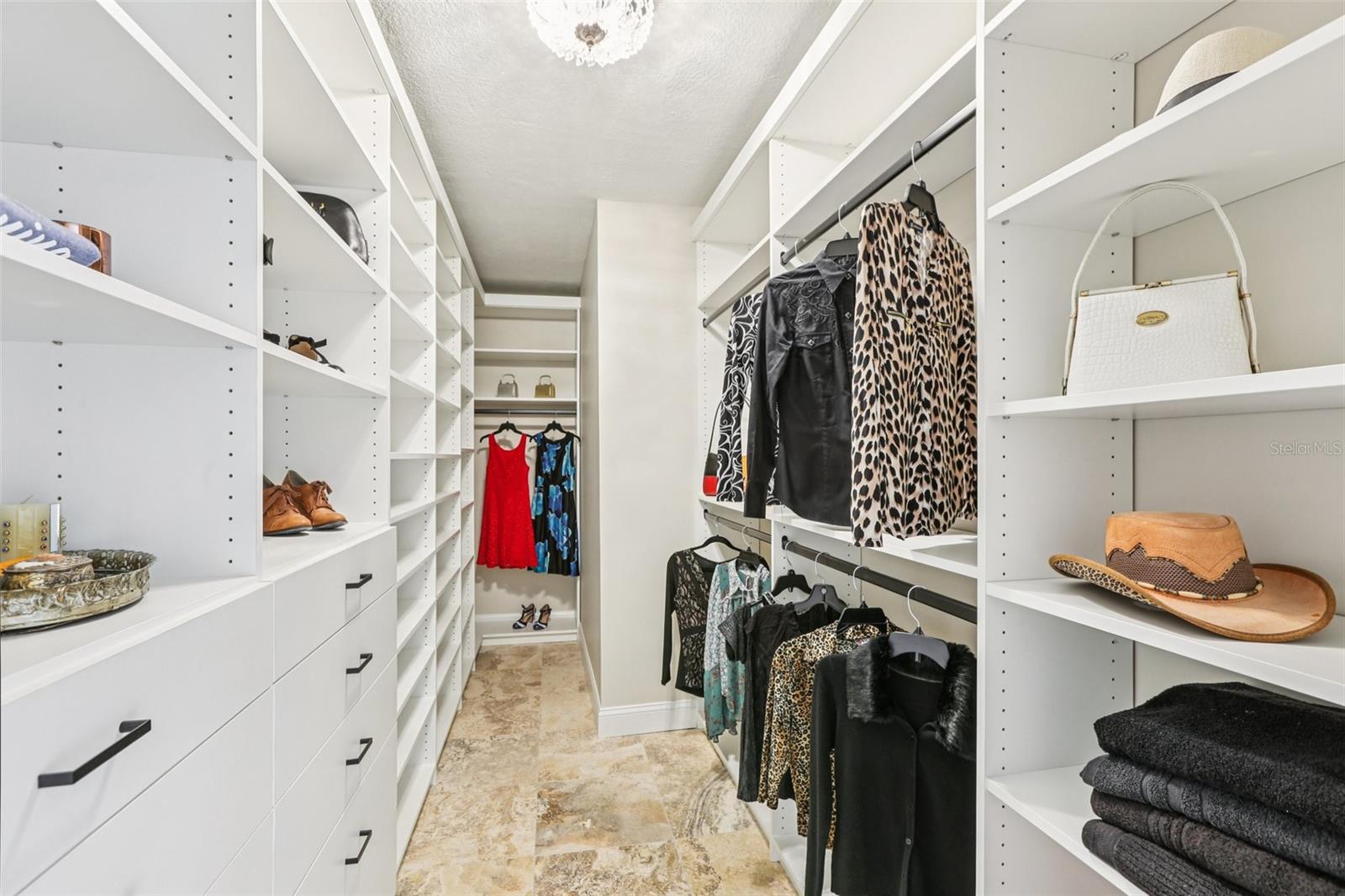 Large Walk-In Master Coset