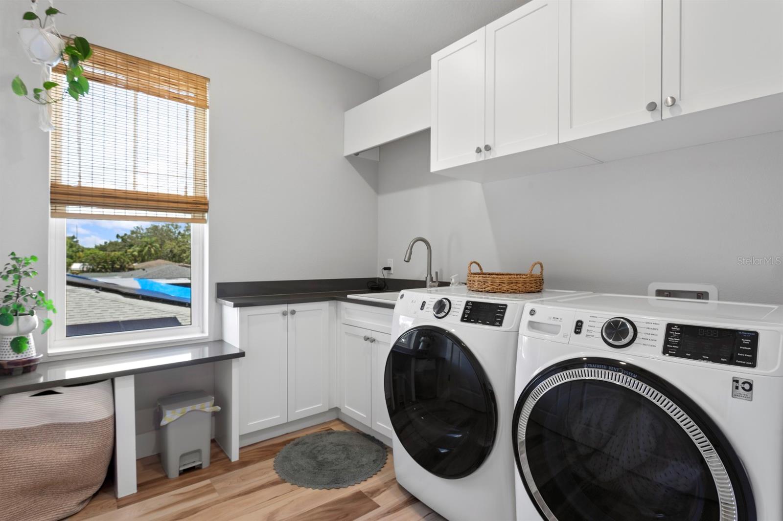 Second Floor, Laundry
