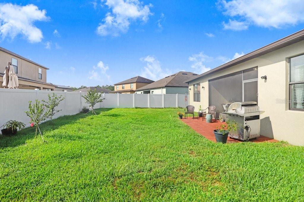 roomy backyard to create your own oasis