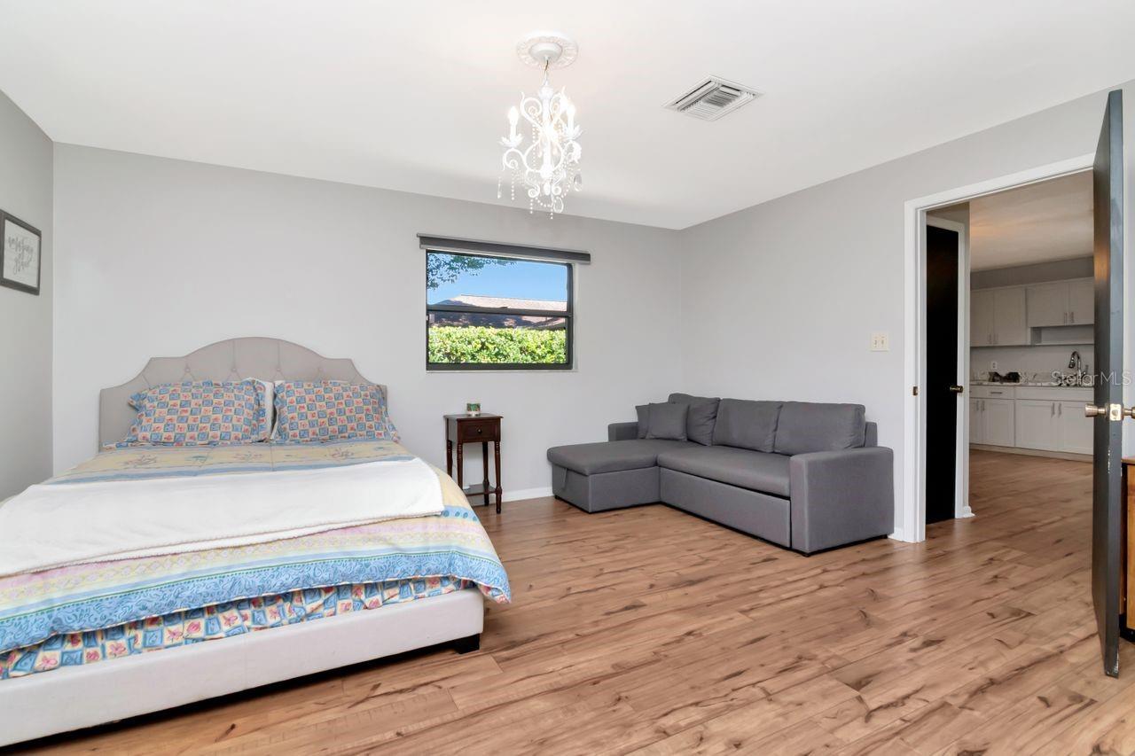 Private Bedroom – In-Law Suite