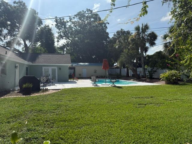 Backyard/Pool Area