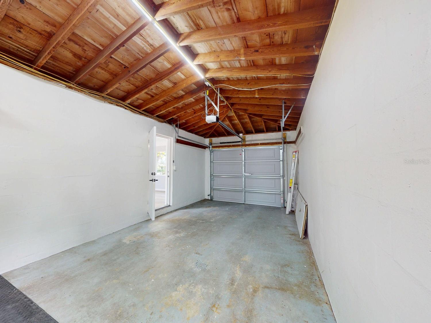 Hurricane rated new garage door!