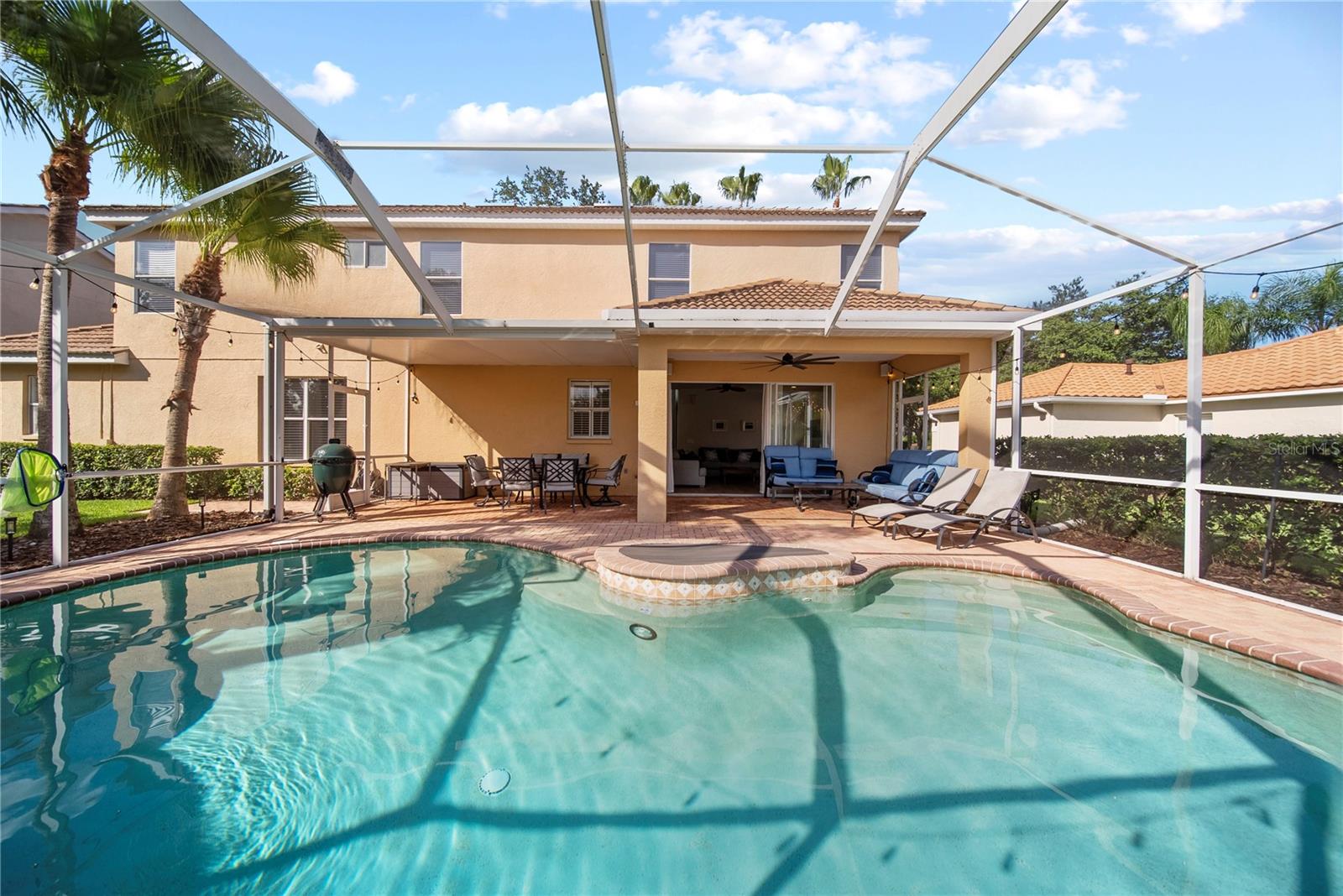 Private pool