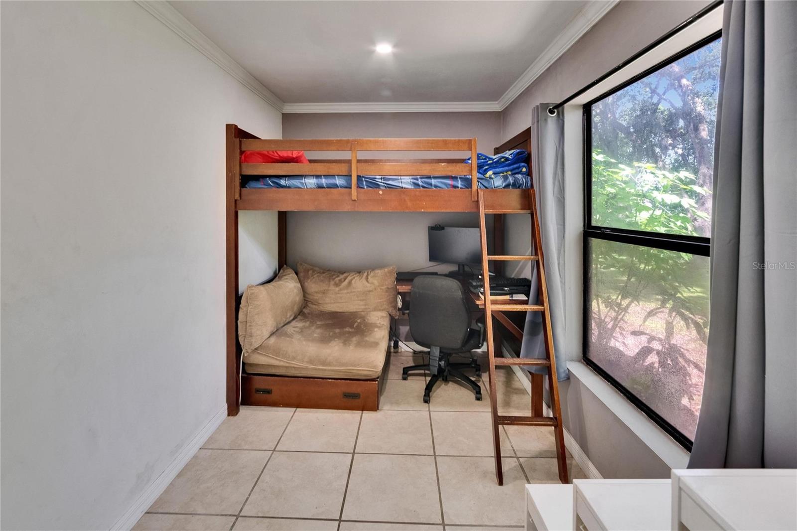 Office (  used as a Bedroom currently)