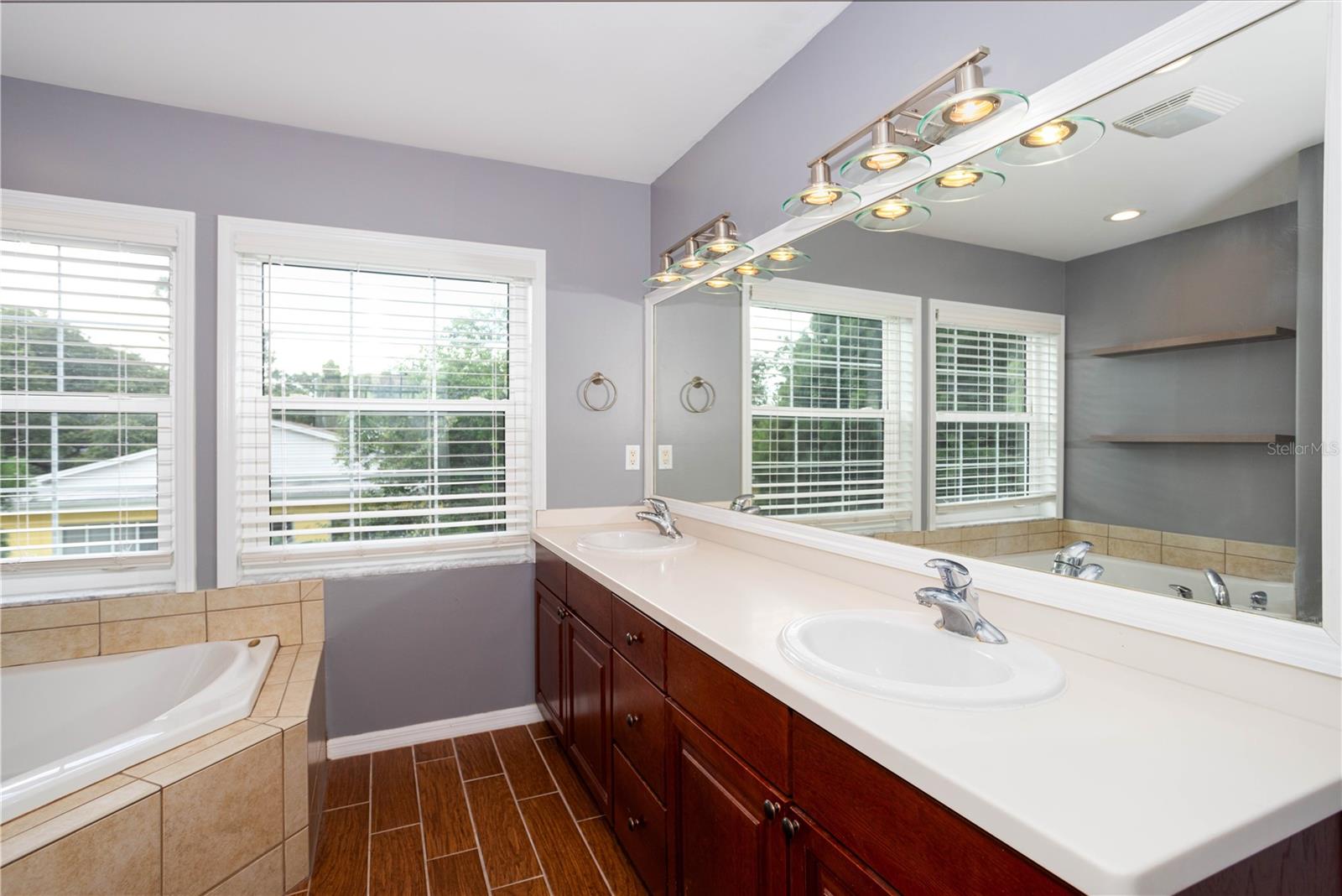 Dual Sinks!