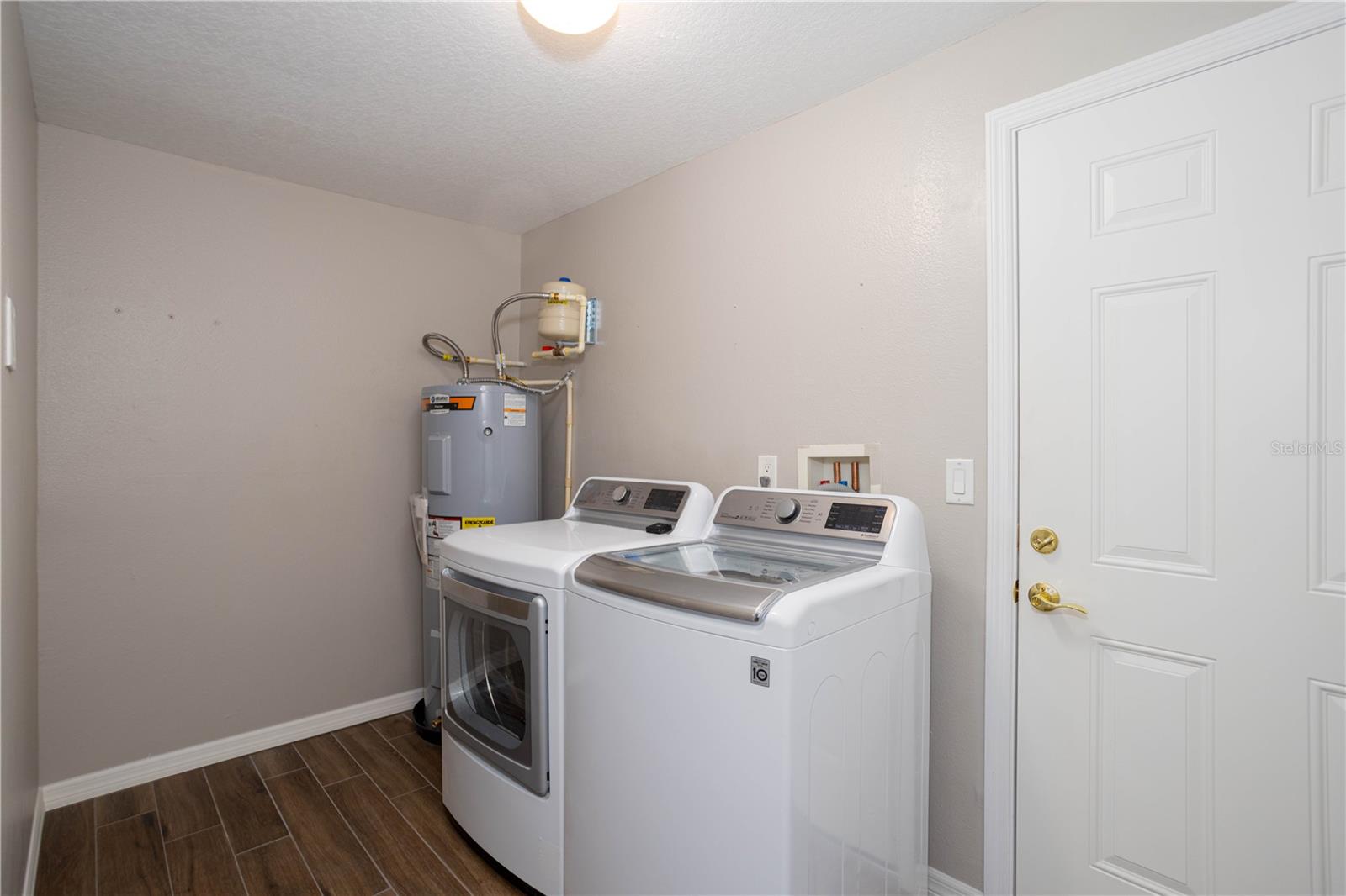Downstairs Laundry Room!