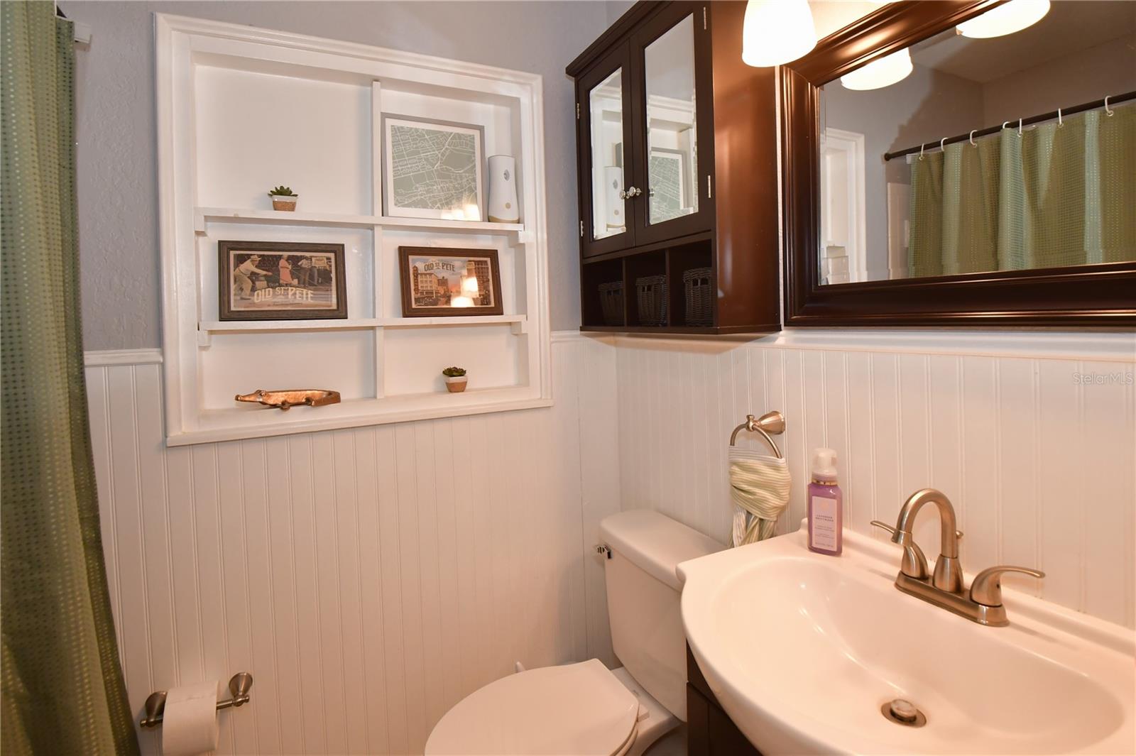 Second hallway bathroom