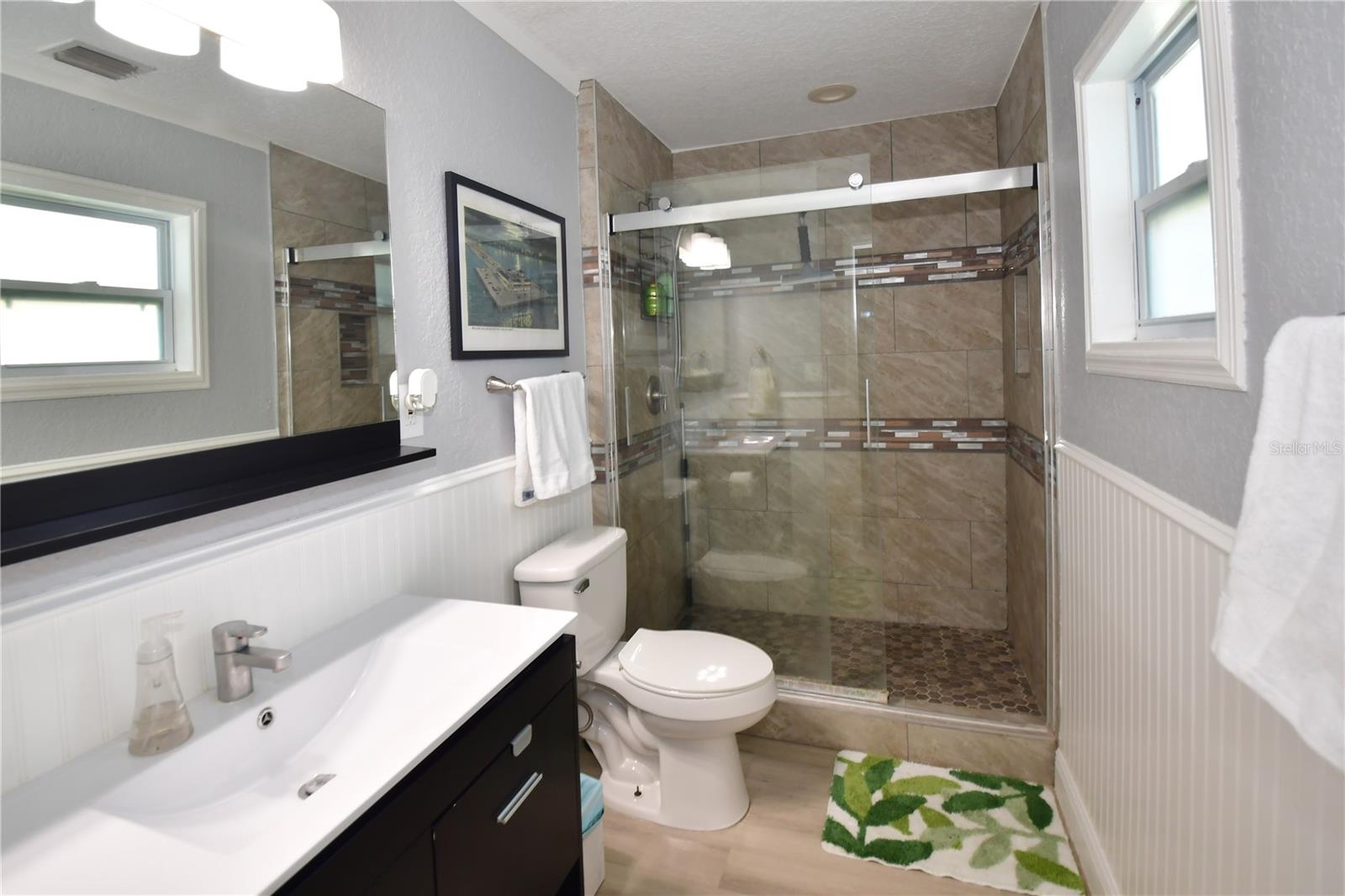 Primary Ensuite Bath