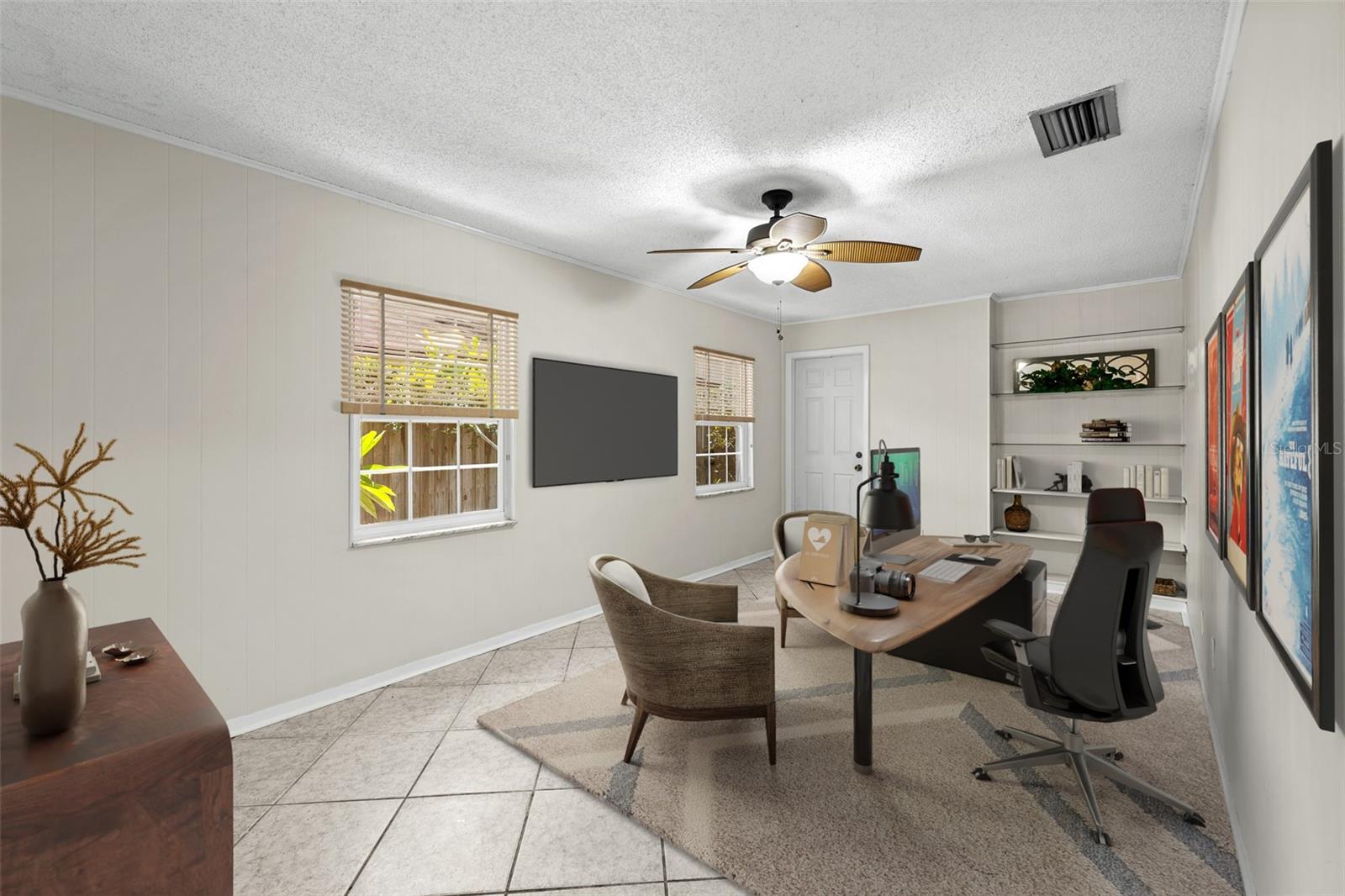 Bonus Room / Office