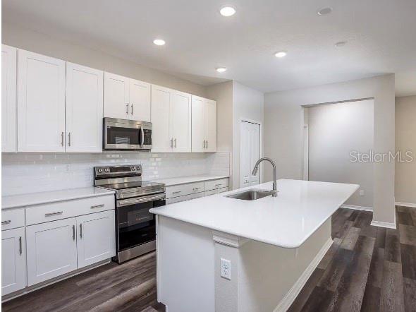 Chefs Kitchen Example Features my be different
