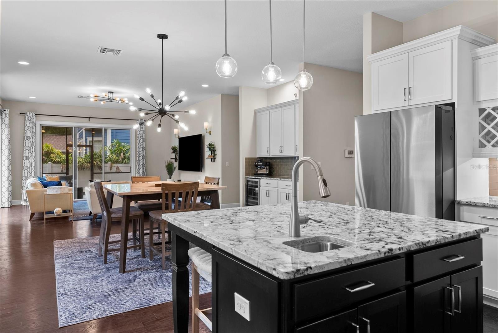 Open kitchen, casual dining, family room