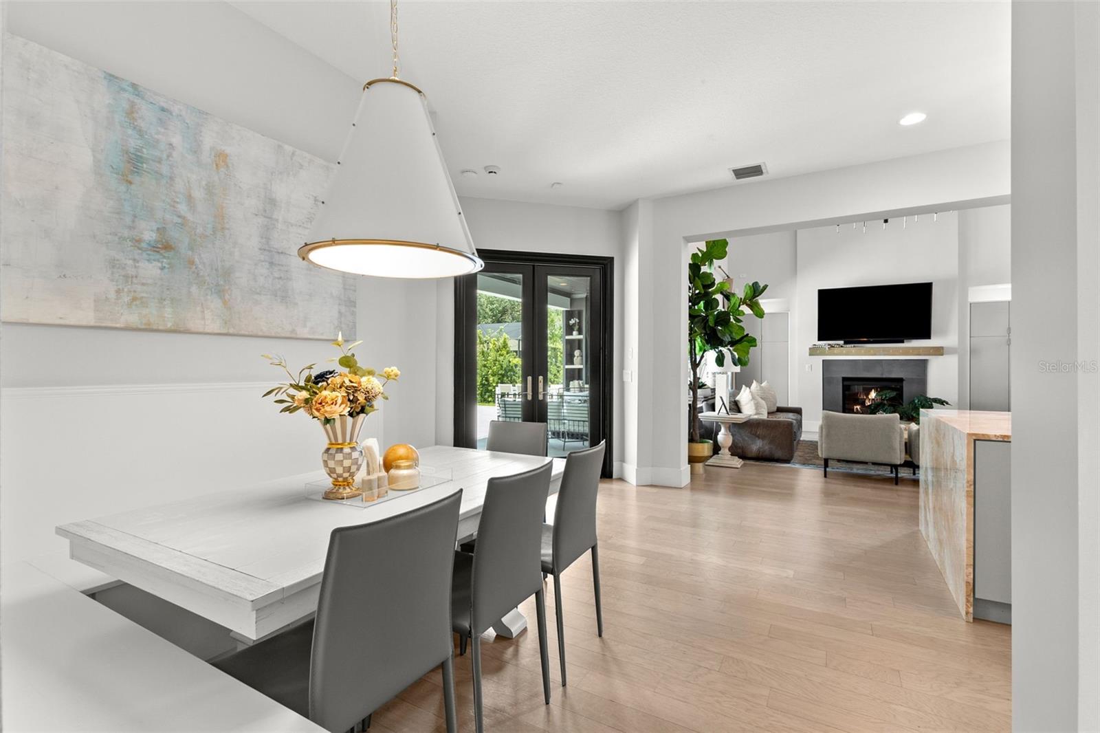 Breakfast Nook