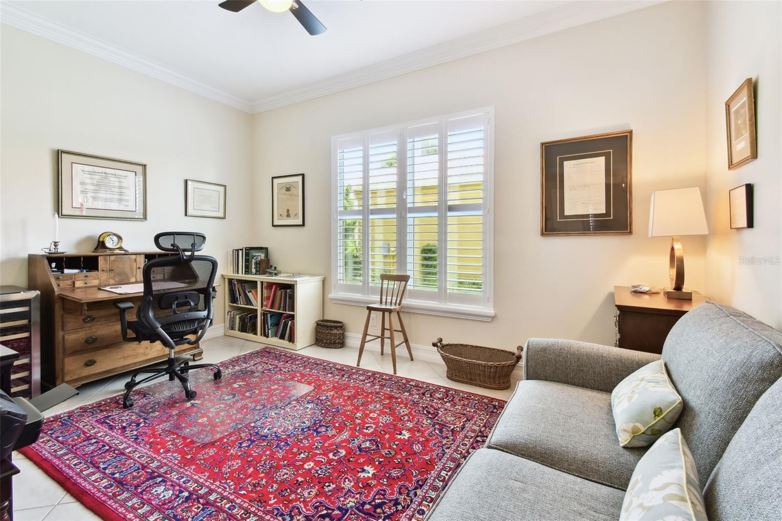 Den, office or 3rd bedroom