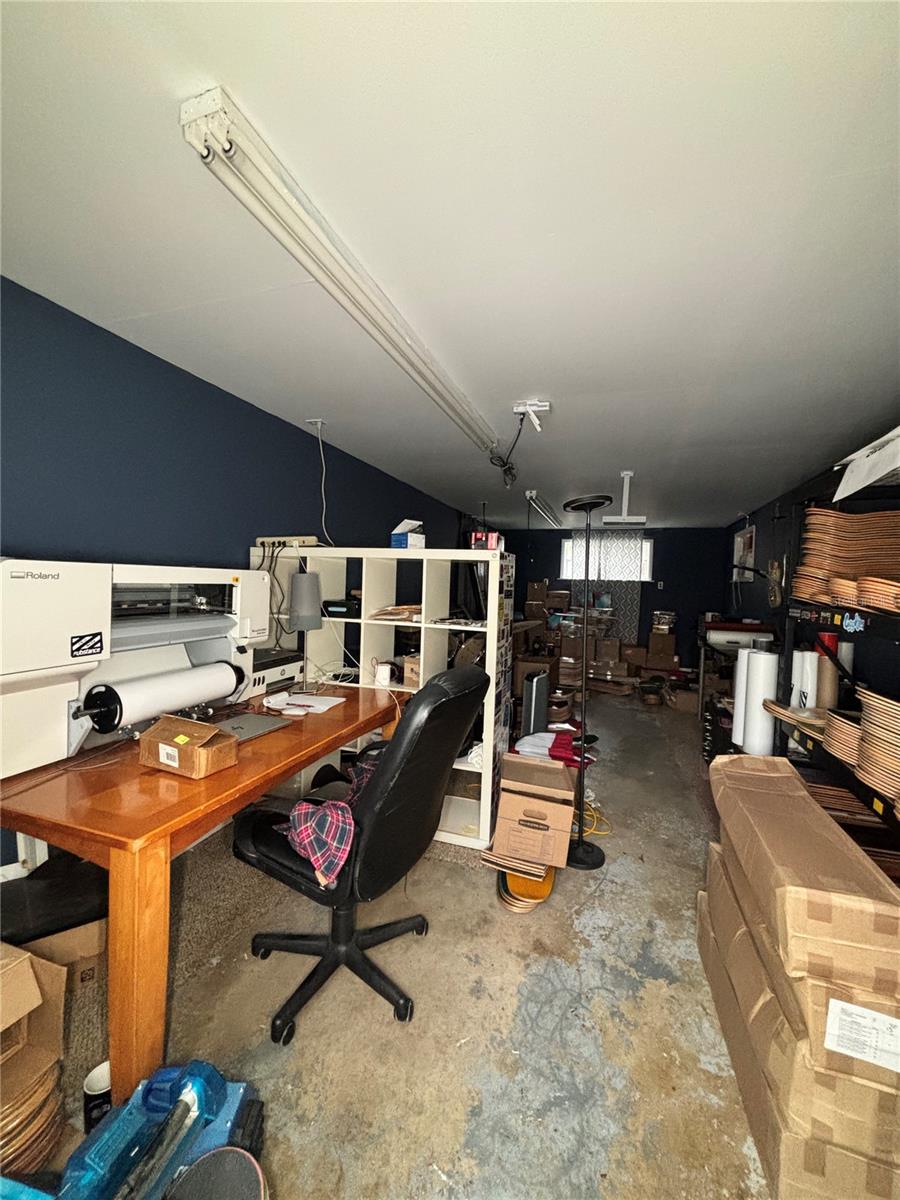 office (detached)