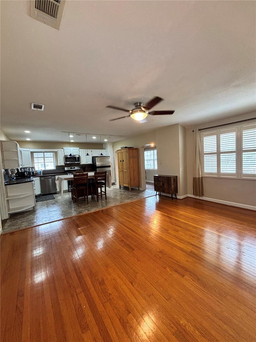 kitchen / living room