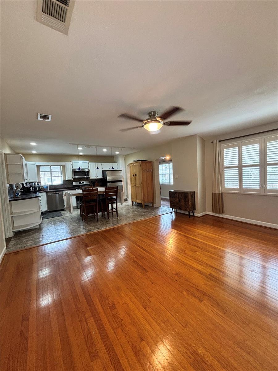 kitchen / living room
