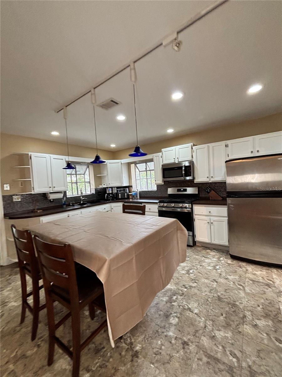 kitchen / living room