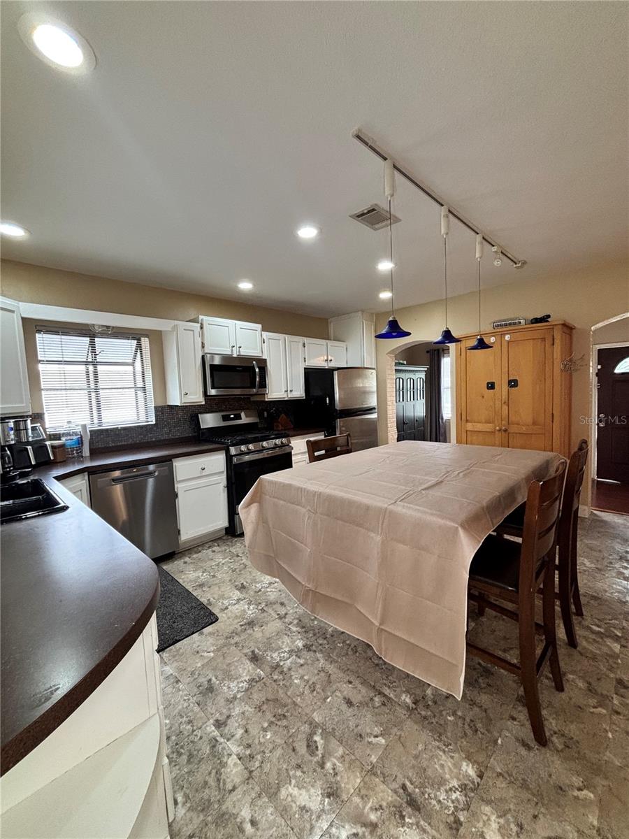 kitchen / living room