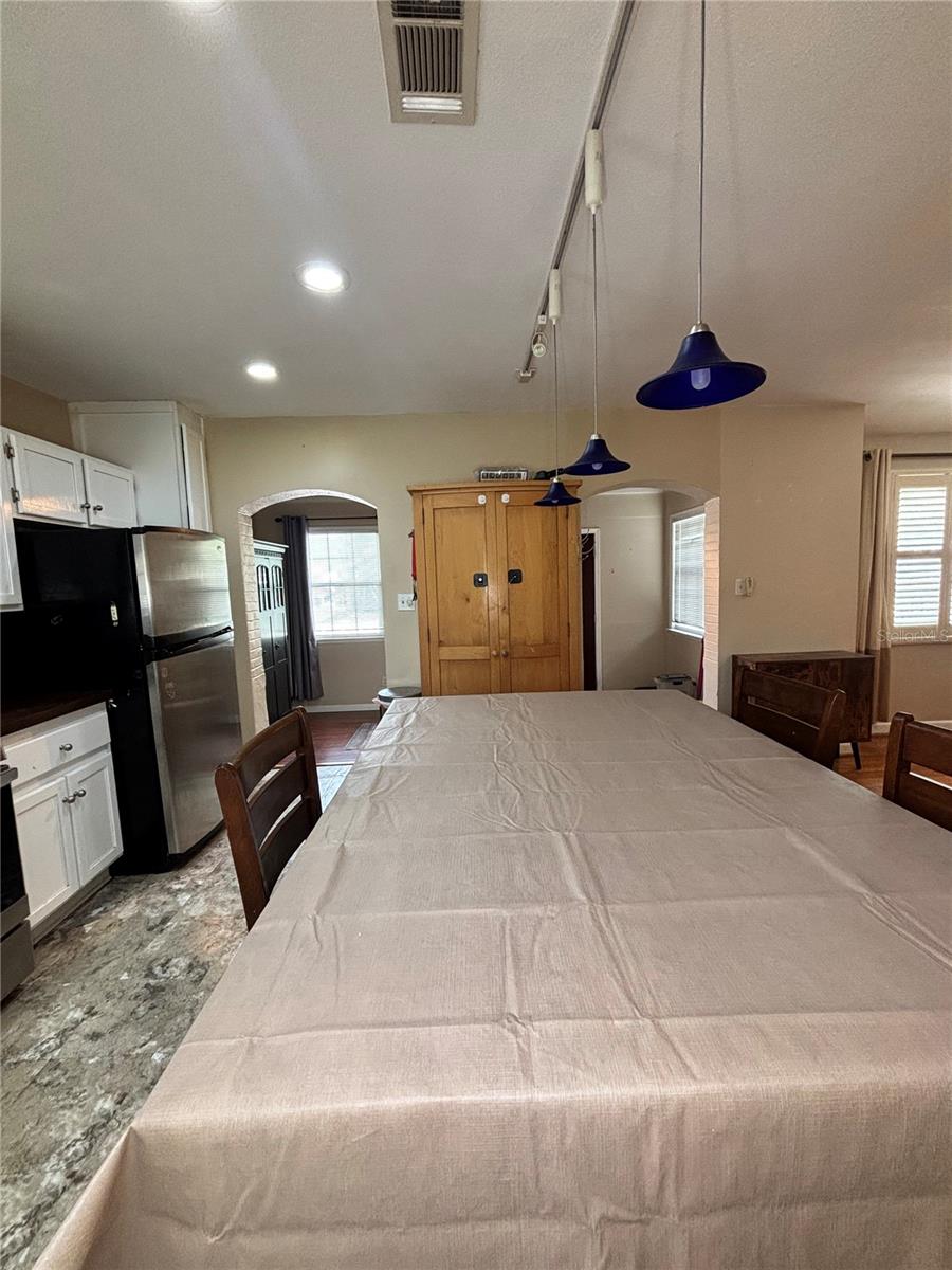 kitchen / living room