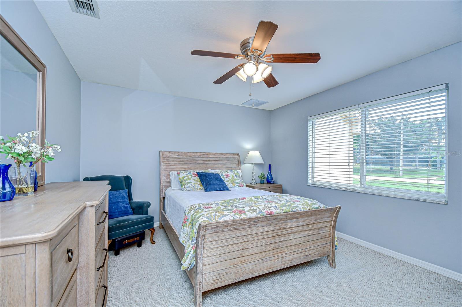 Bedroom !