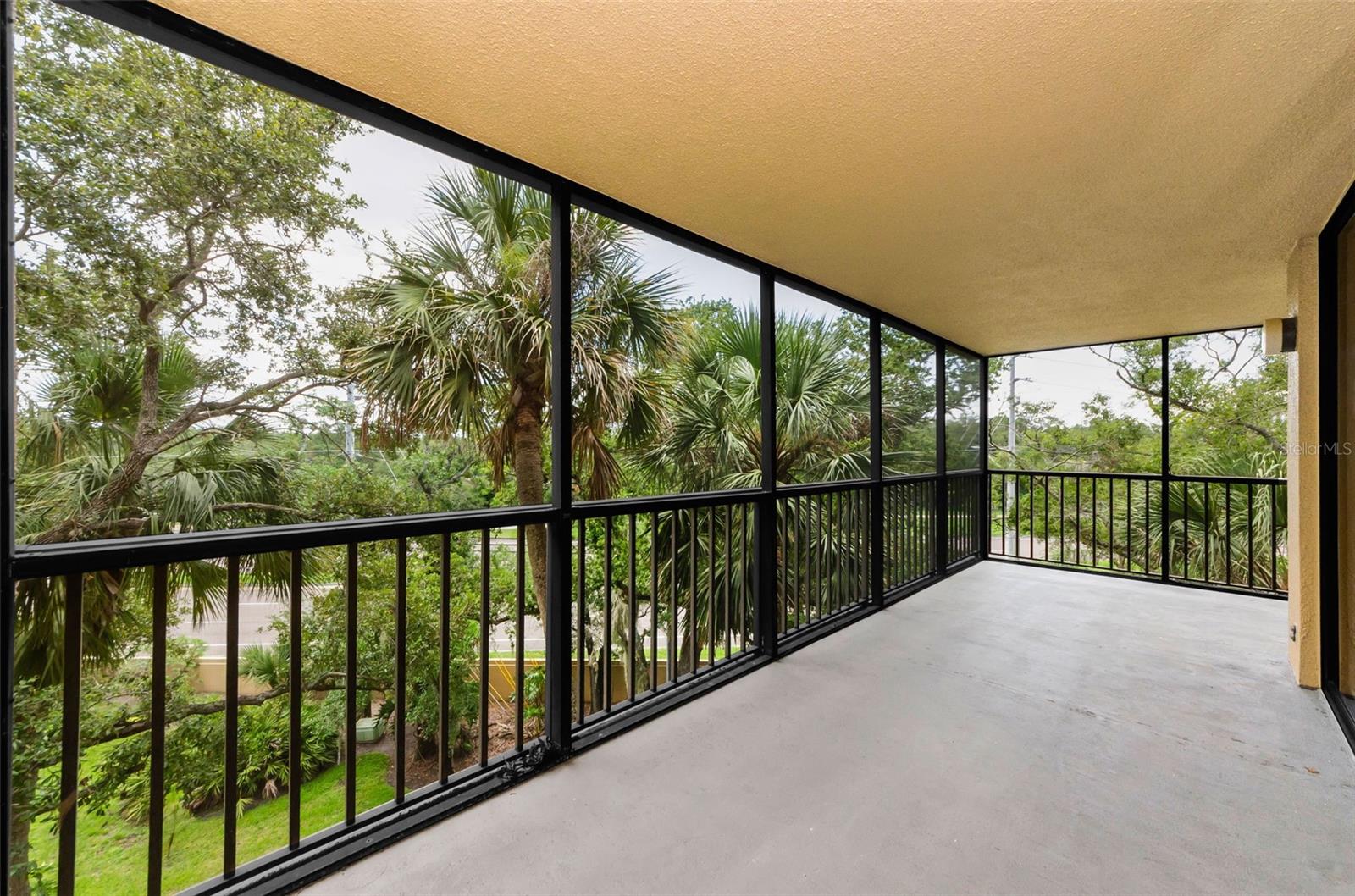 LOVE THE OUTDOORS? THIS IS YOUR NEW CONDO!