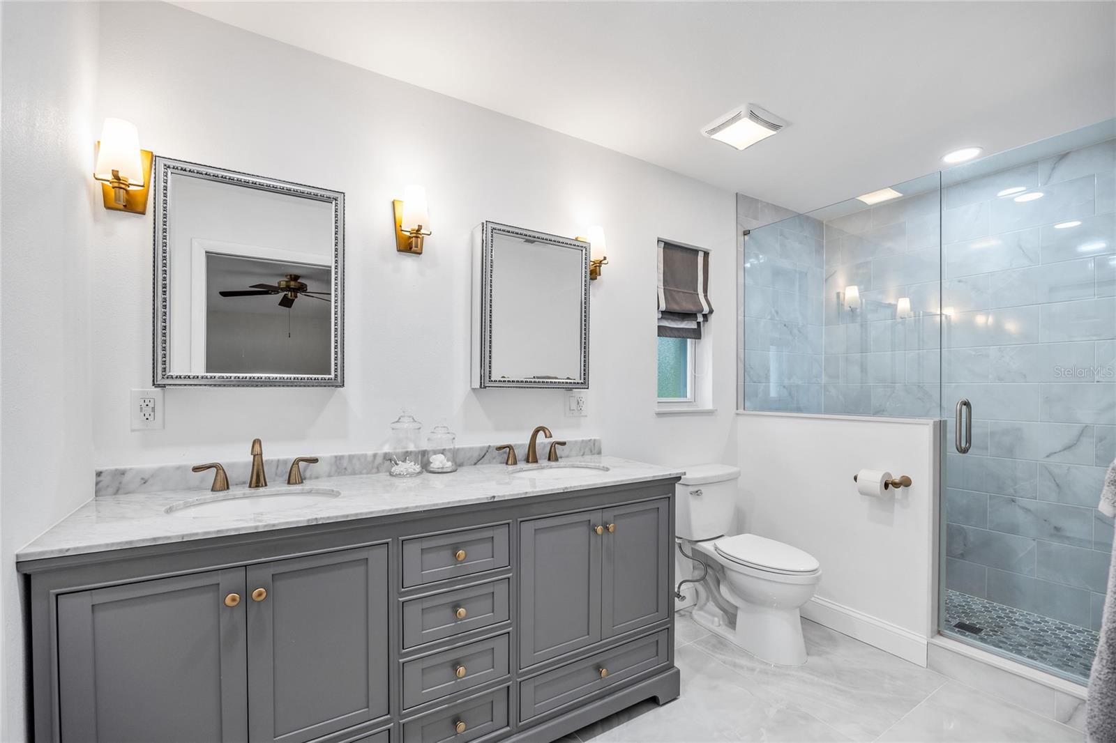 This beautiful and tranquil Primary Bathroom has been fully updated from top to bottom.