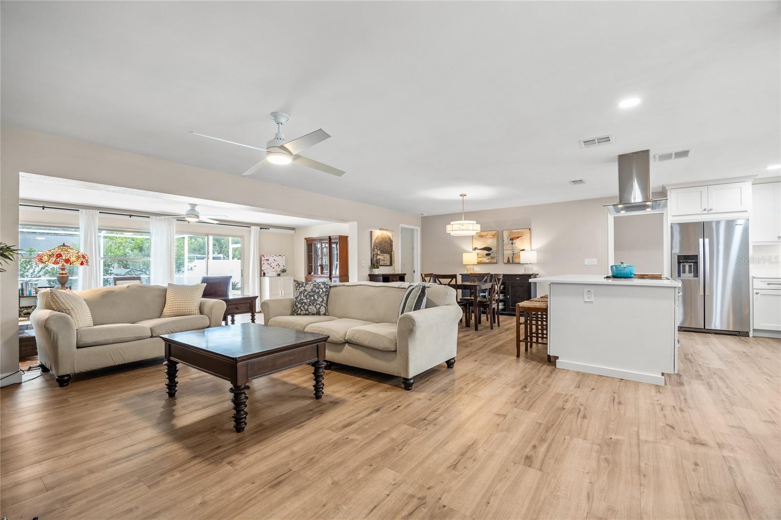 Welcome home!     You will love this open concept floor plan!