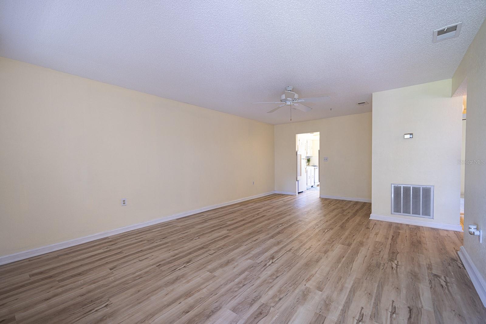 Living Room/Dining area