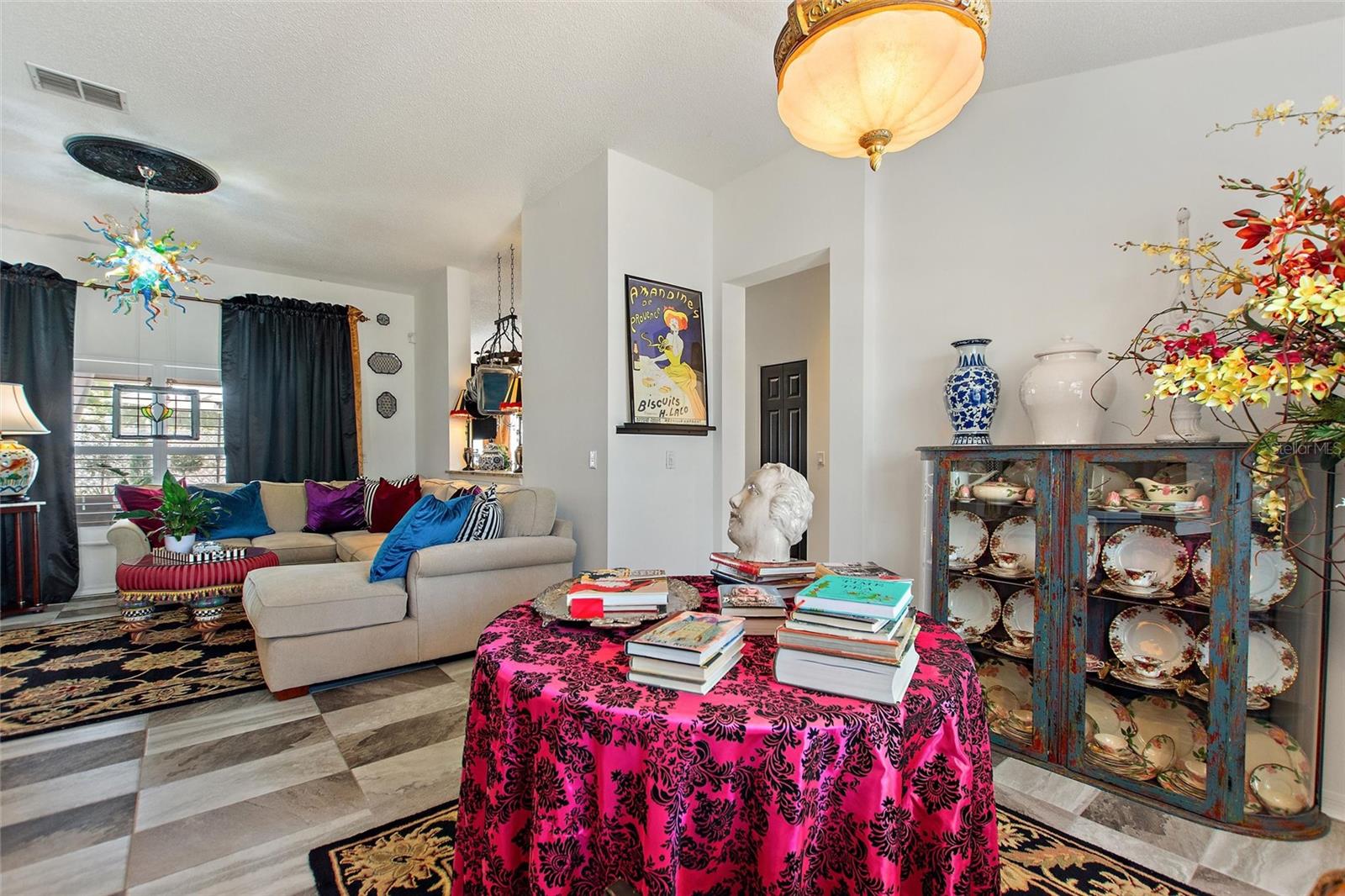 The dining room is spacious and well lit.  Perfect for entertaining.