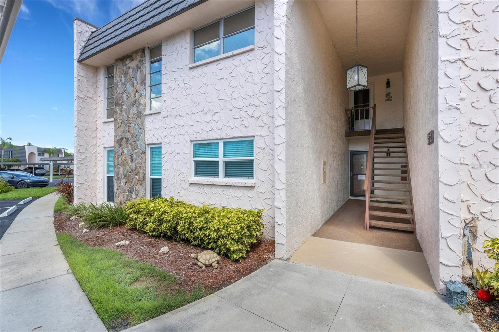 Unit 221 Entryway